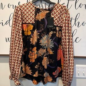 NWT Fate fall blouse